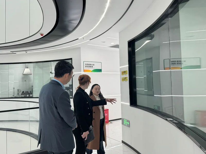 巴西國家植物保護產品協會專家訪問新朝陽，共探生物農業合作新機遇