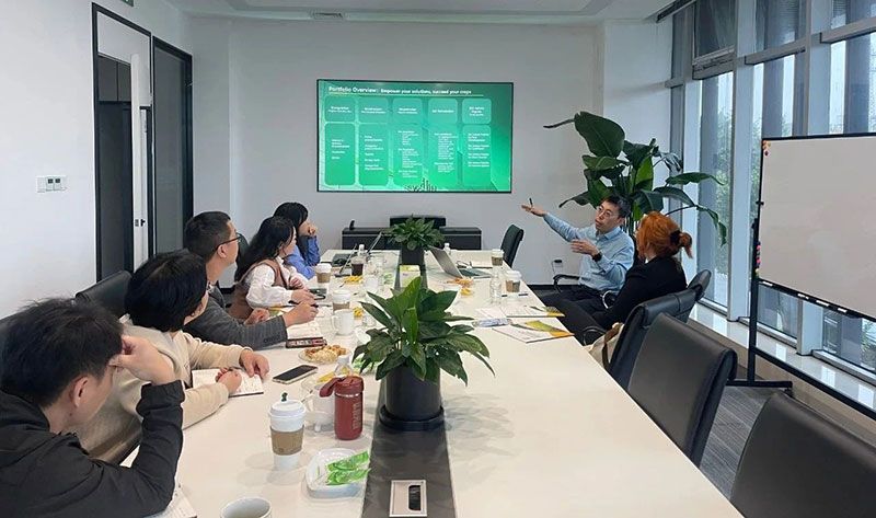 巴西國家植物保護(hù)產(chǎn)品協(xié)會專家訪問新朝陽,共探生物農(nóng)業(yè)合作新機遇